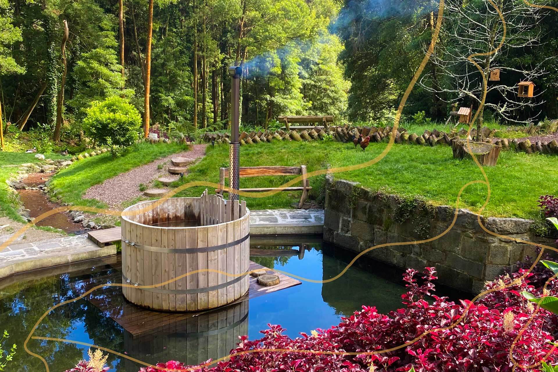 Vista do Parque Grená nas Furnas, Açores - santuário natural de 18 hectares junto à Lagoa das Furnas